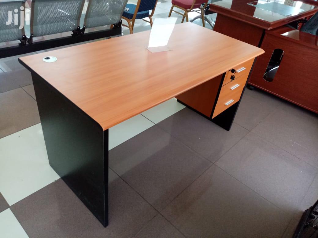 Office Desk 1.4m