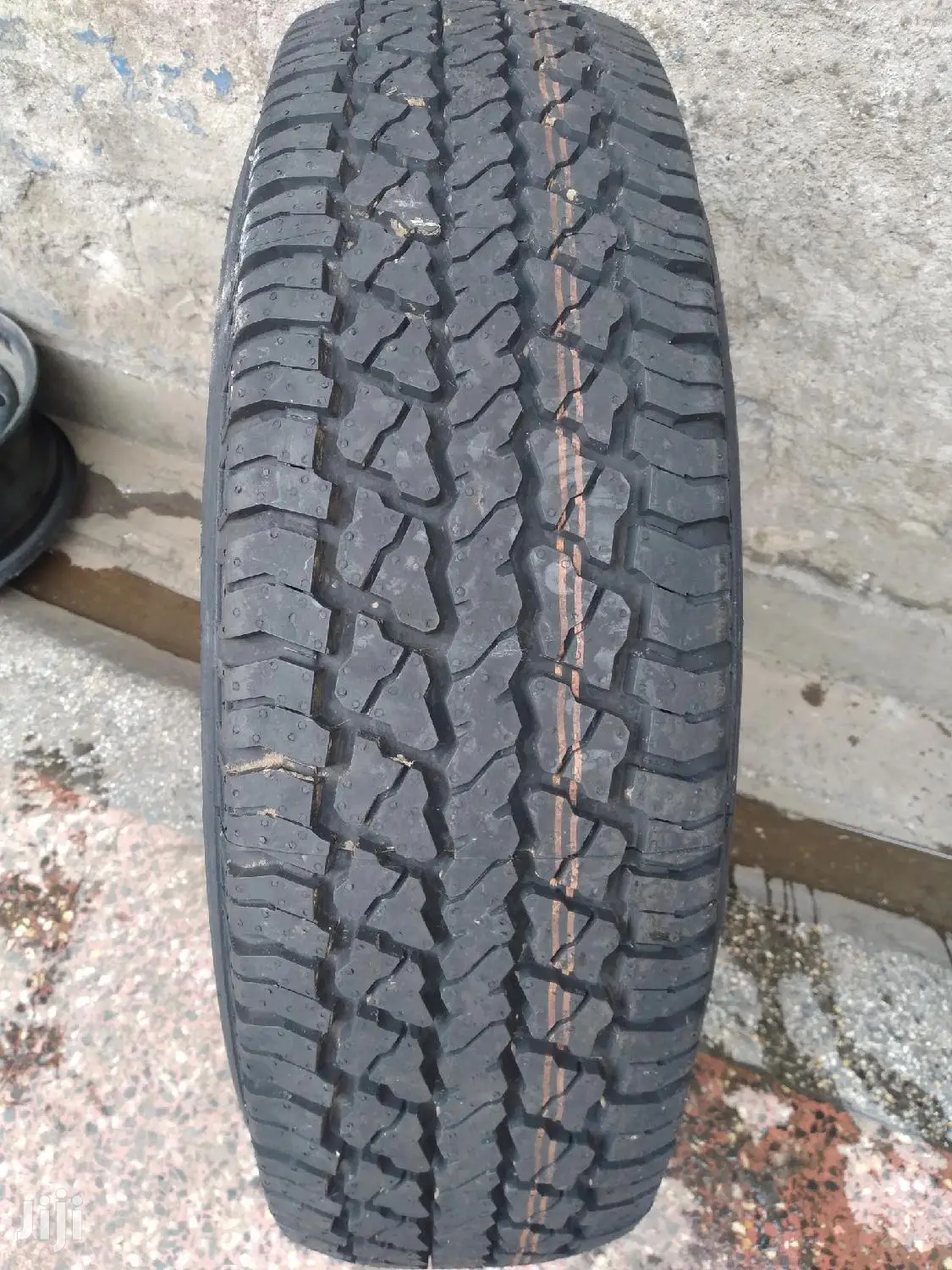 CONTINENTAL TIRES 205r16 Made In South Africa