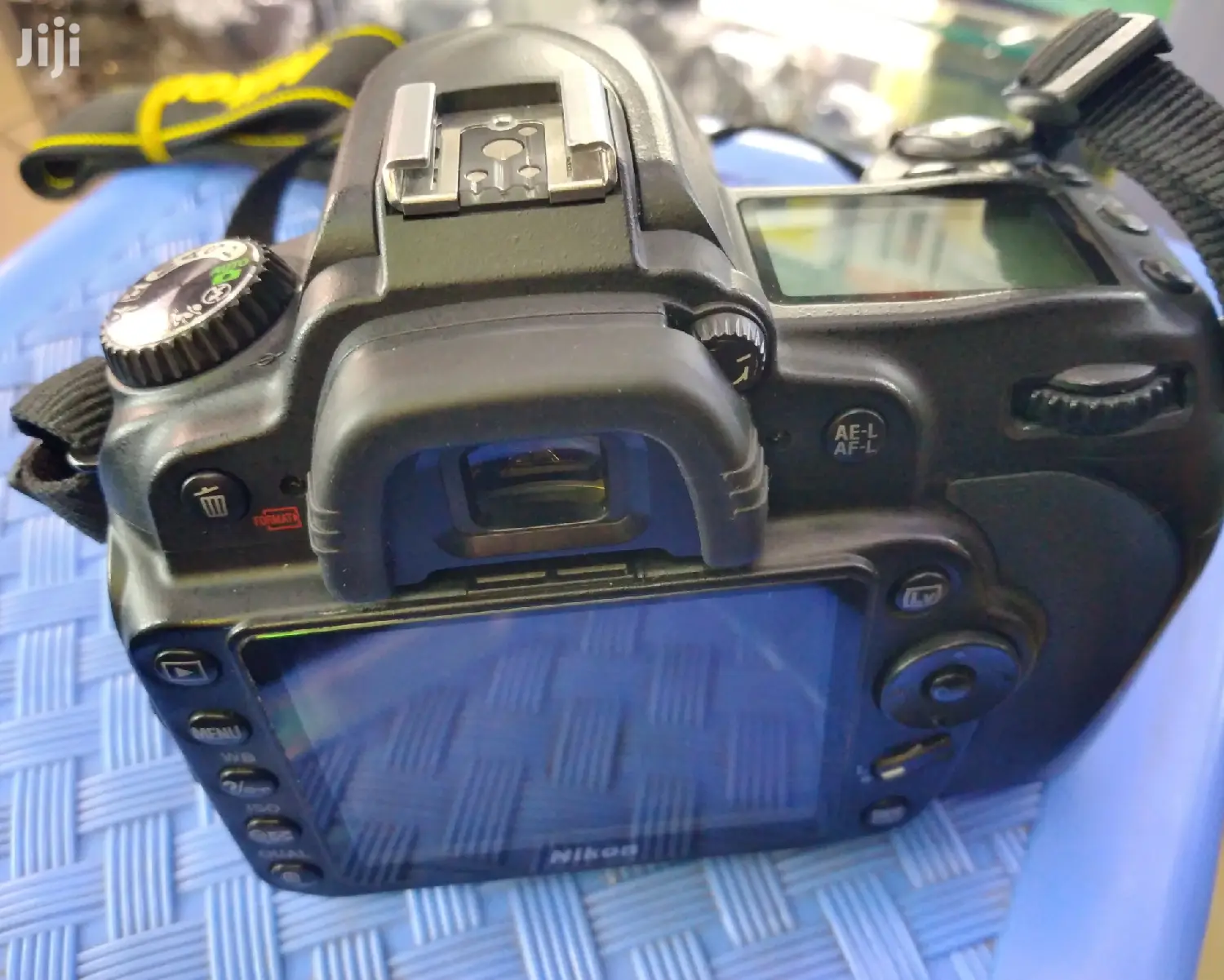 Nukon DSLR