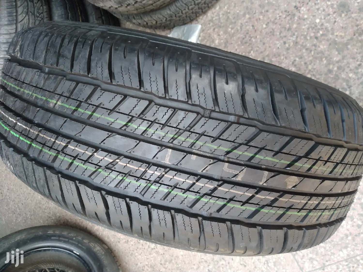 Dunlop Tires 285/60r18 Made in Japan