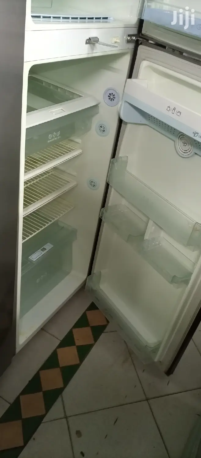 LG Fridge 300 Litres