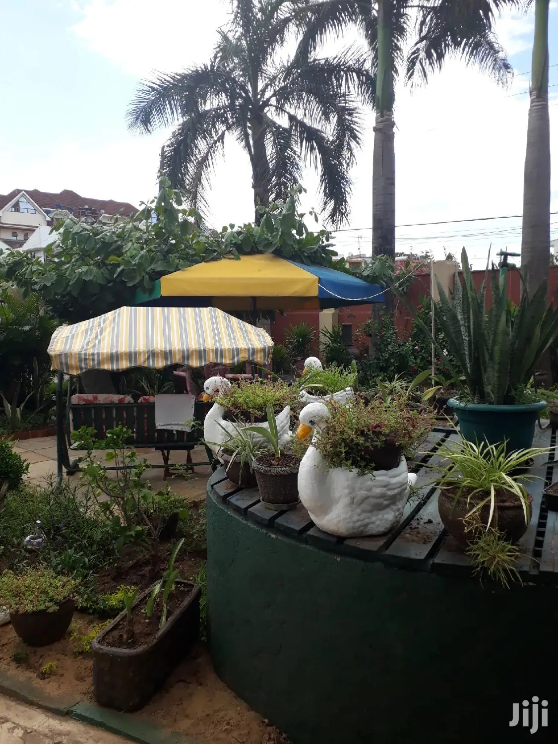 To Let 1 Bedrooms Fully Furnished Nyali