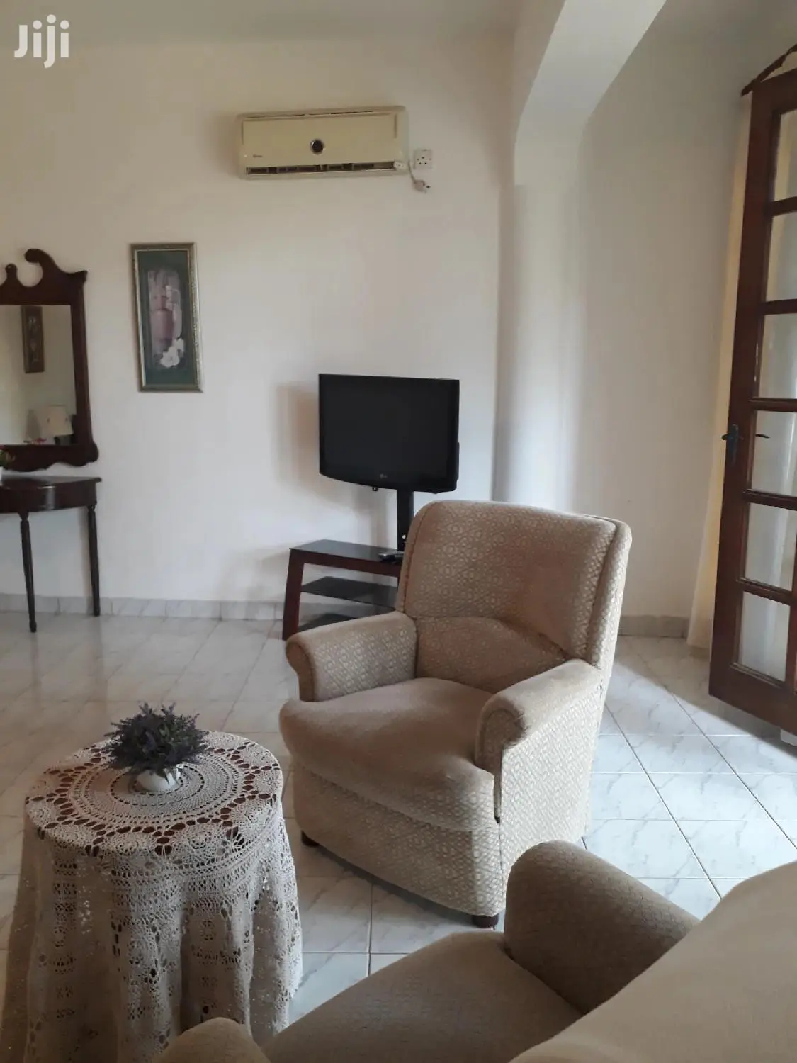 To Let 1 Bedrooms Fully Furnished Nyali