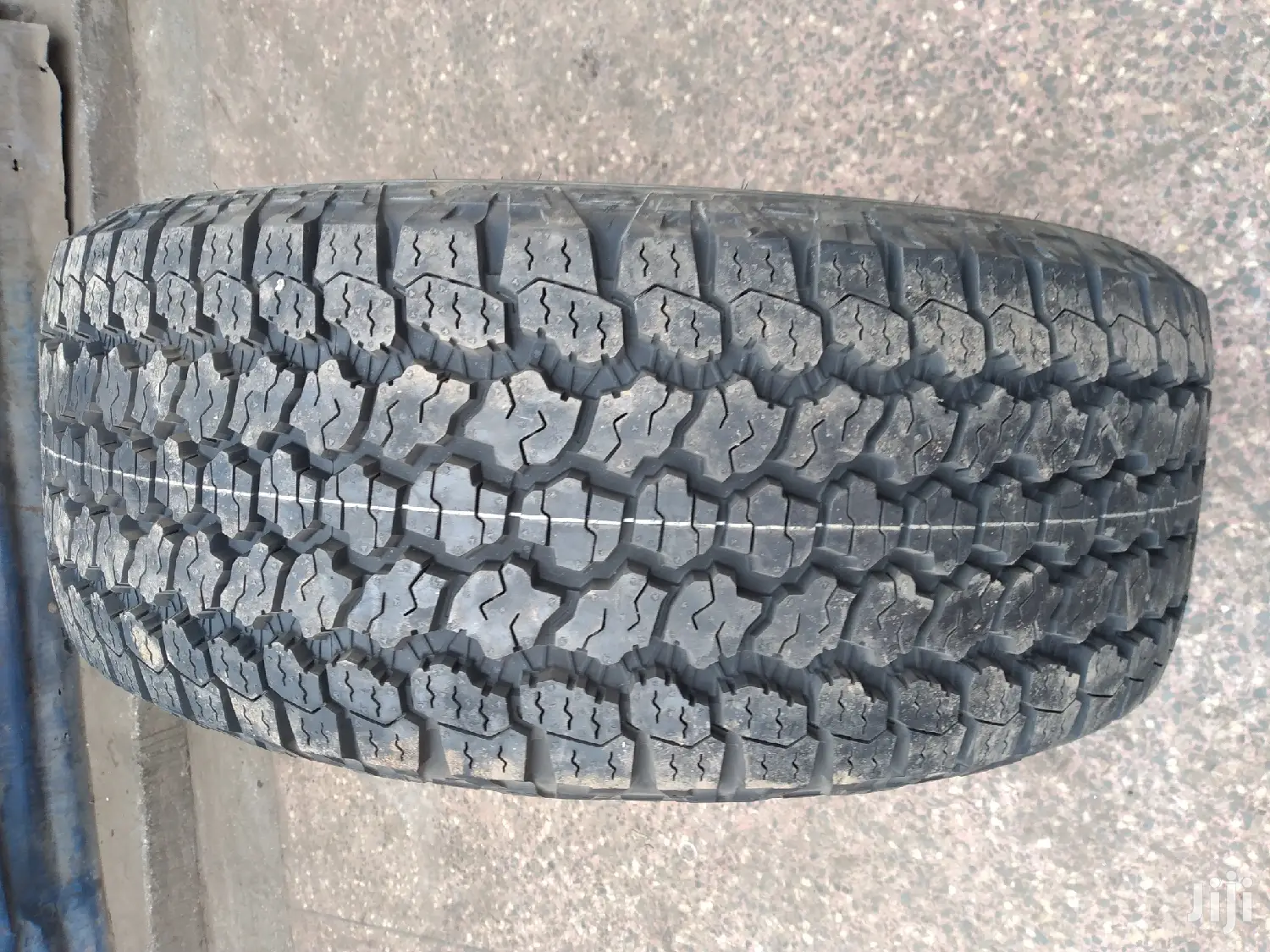 Goodyear Tires 255/55r19