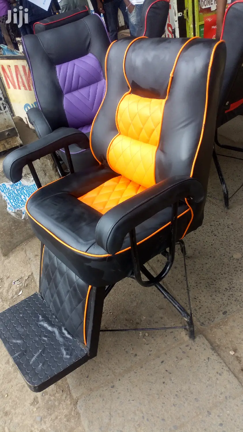 Local Simple Chair