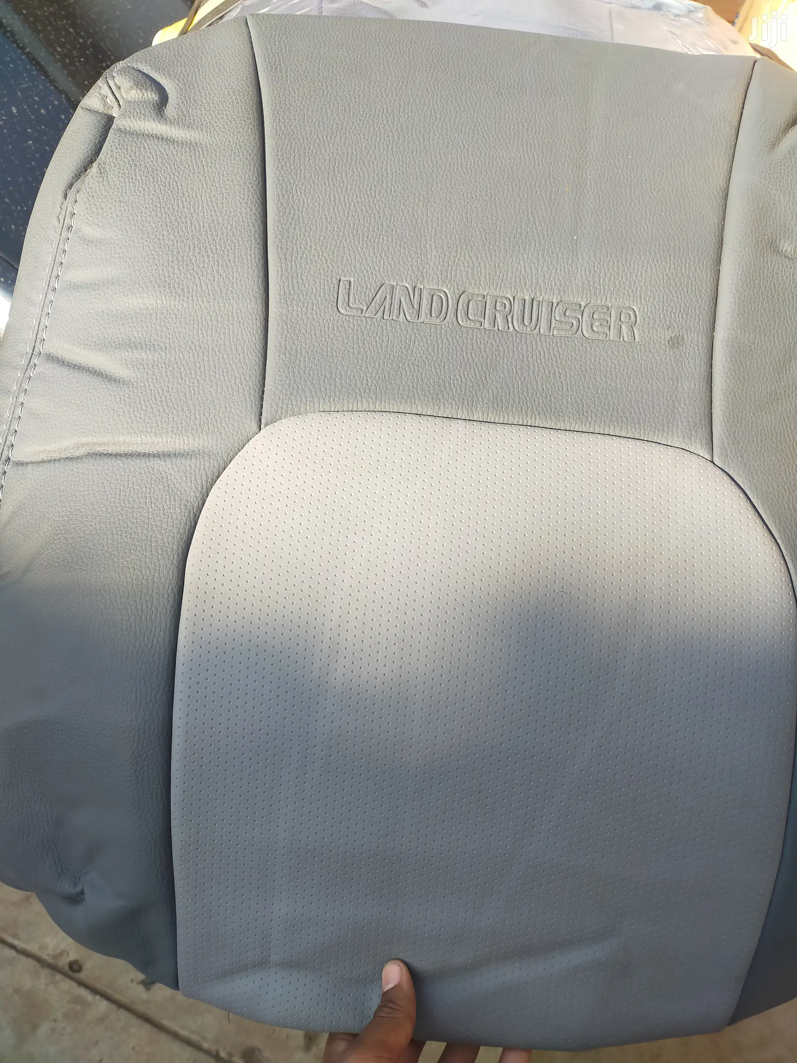 Landcruiser 200 Seat Covers Pure Leather