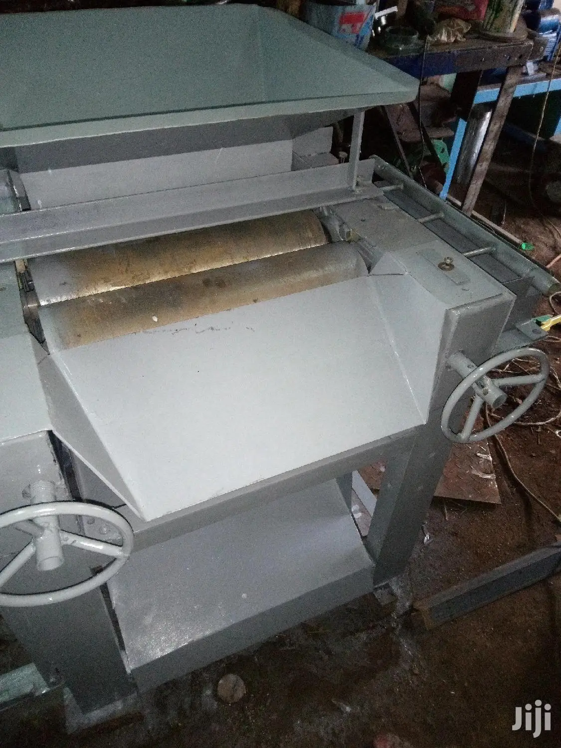 Soap Roller Mill Machine (Tripple Roller-Tsm)
