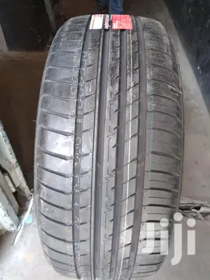 Deestone Tires 235/50R18