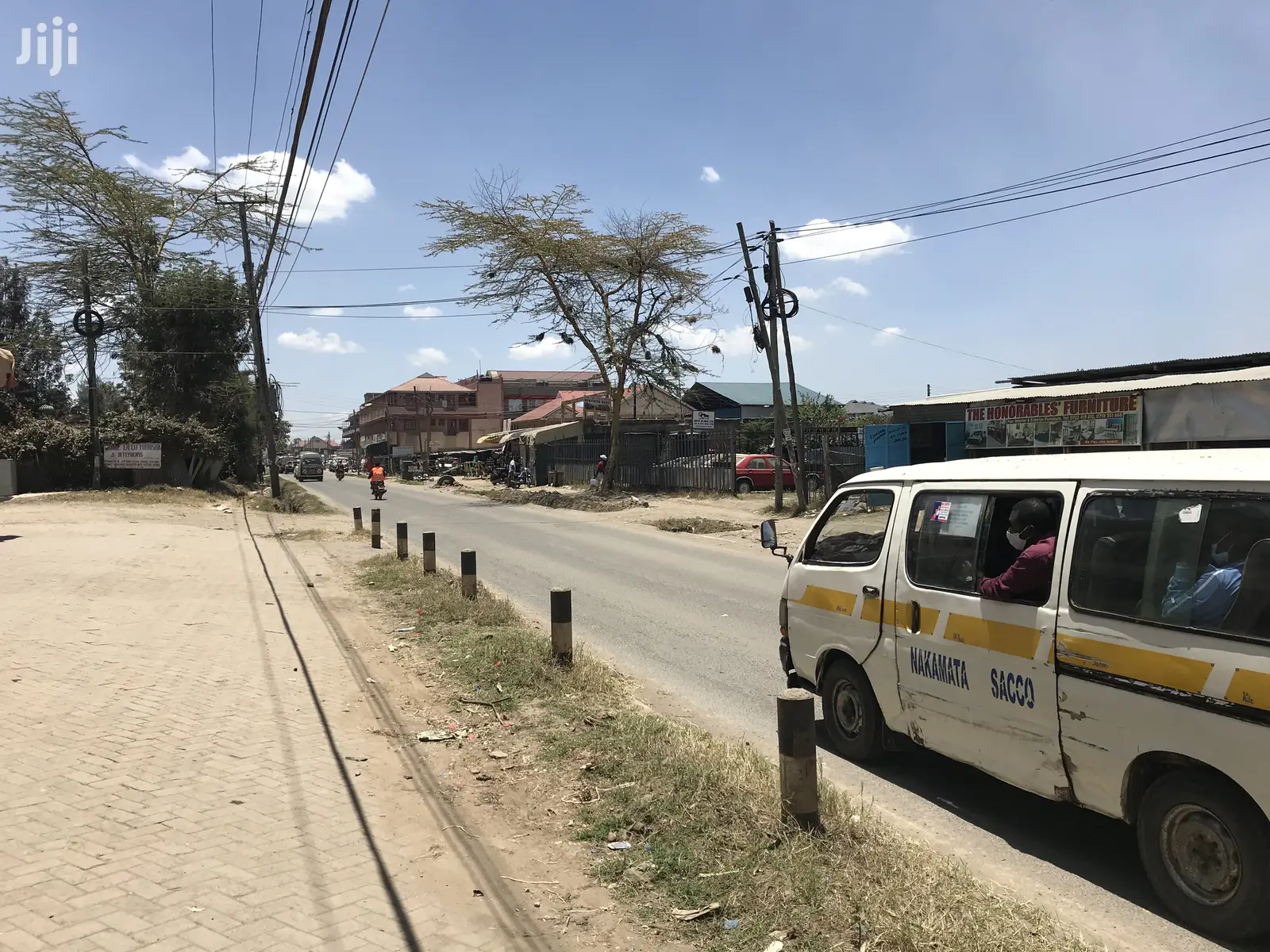 1/4 Acre Syokimau Touching Tarmac