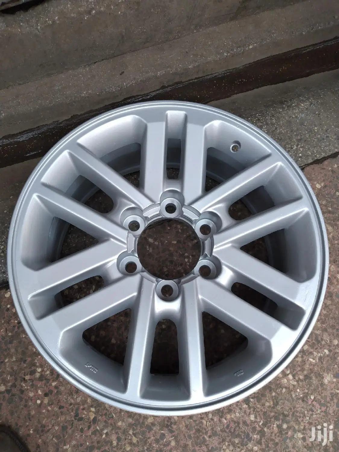 Original Rim Size 17 Inch for Toyota Fortuna