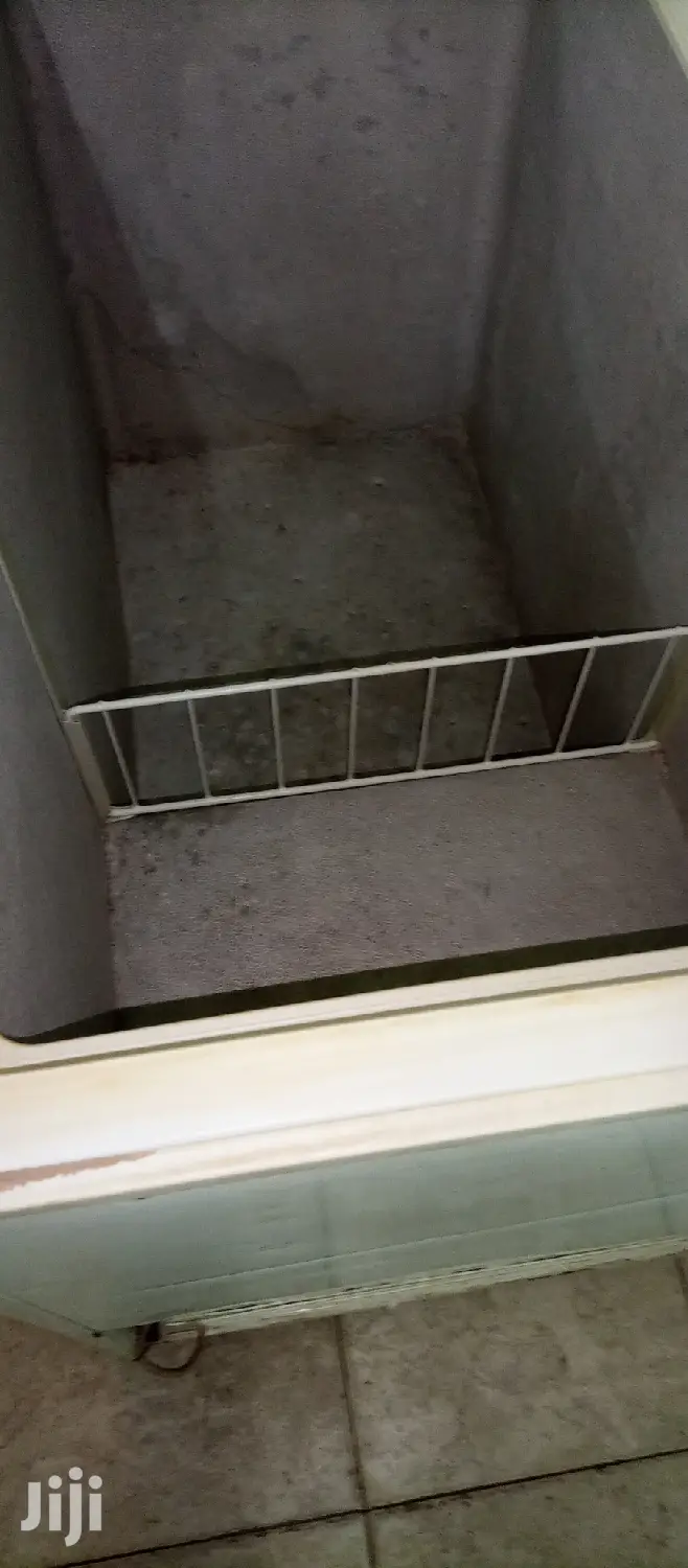 Freezer Single Door
