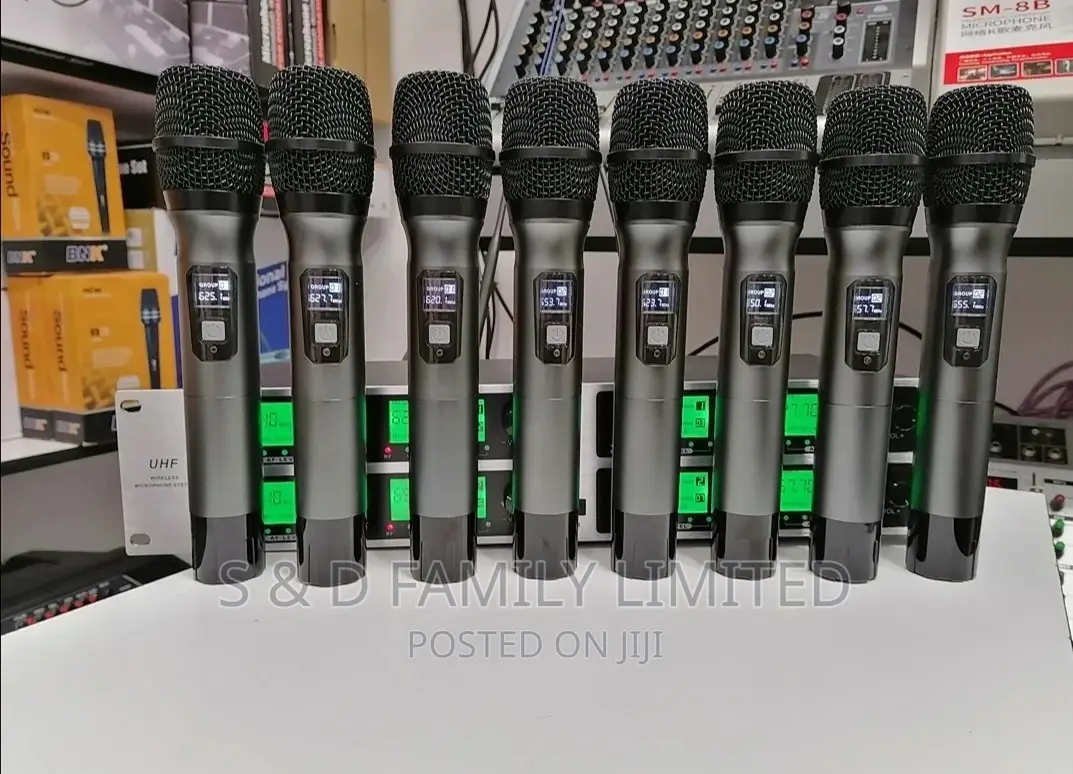 Shure 8 In 1 Wireless Microphone