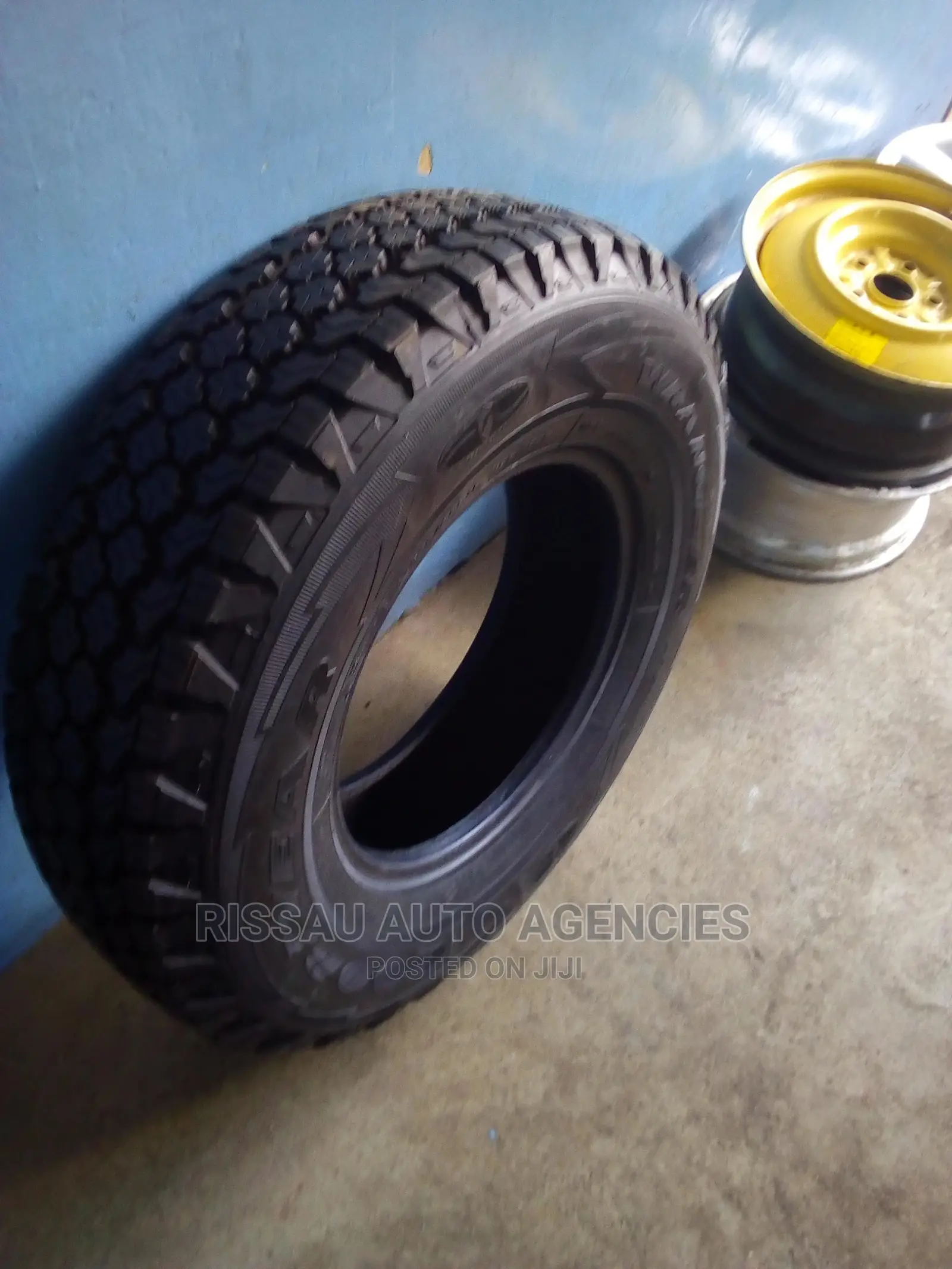 235/85 R 16 Good Year Tyres