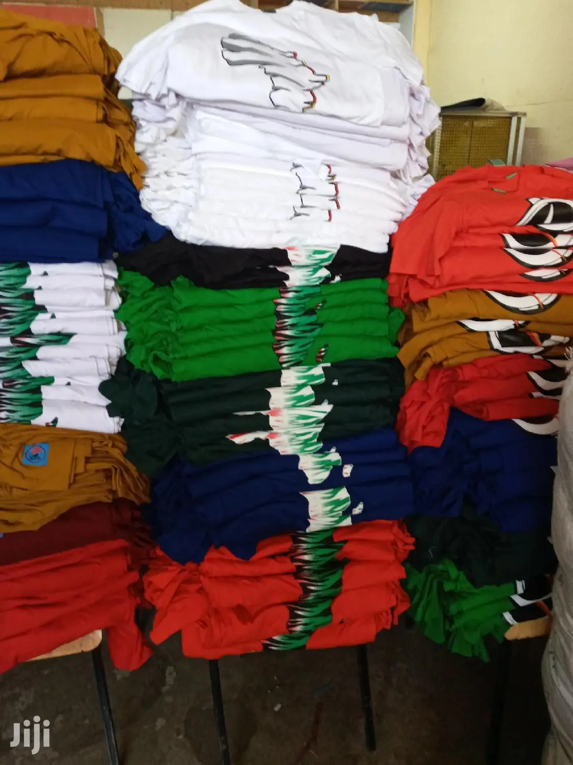Printed Tshirts On Large Supplies