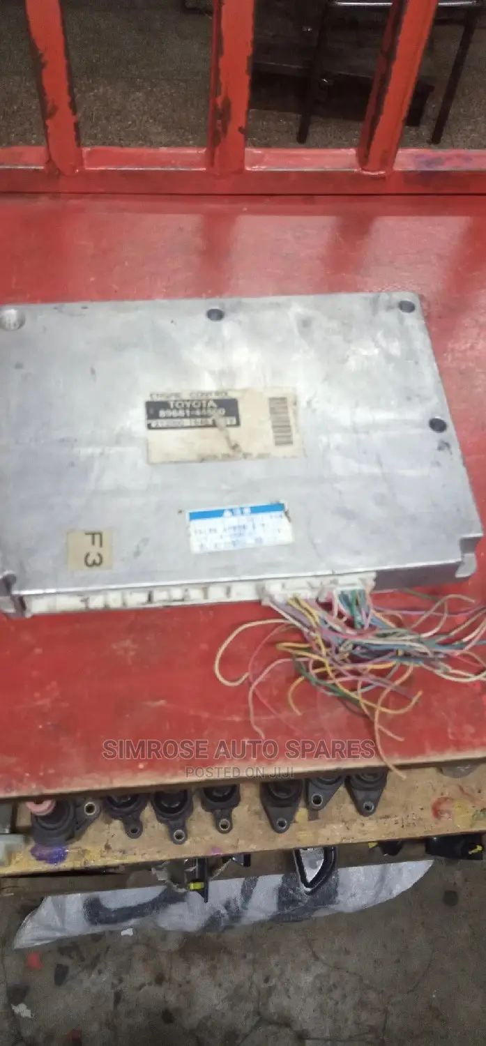 Computer Box/Control Box/Ecu For Toyota Voxy,Noah,Rav4