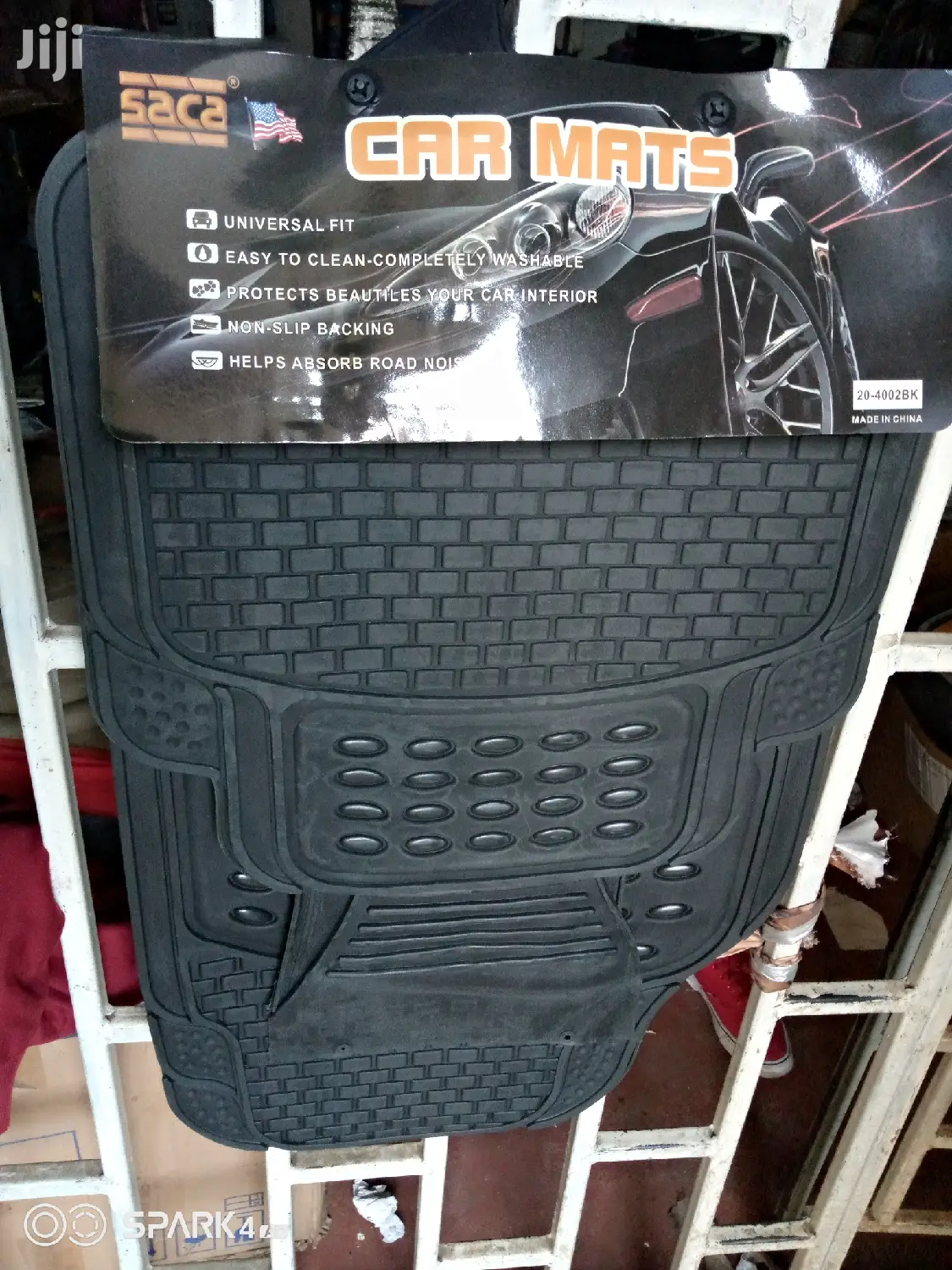 Dotted Floor Mats