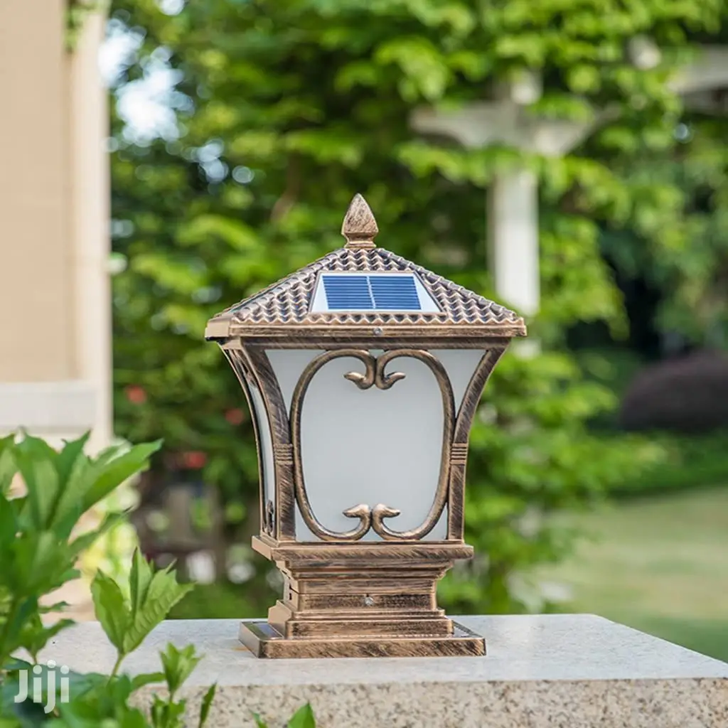 Solar Gate Pillar Light