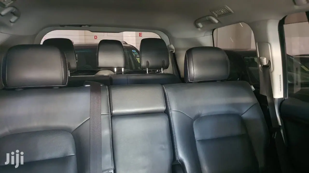 Toyota Land Cruiser 2012 Black
