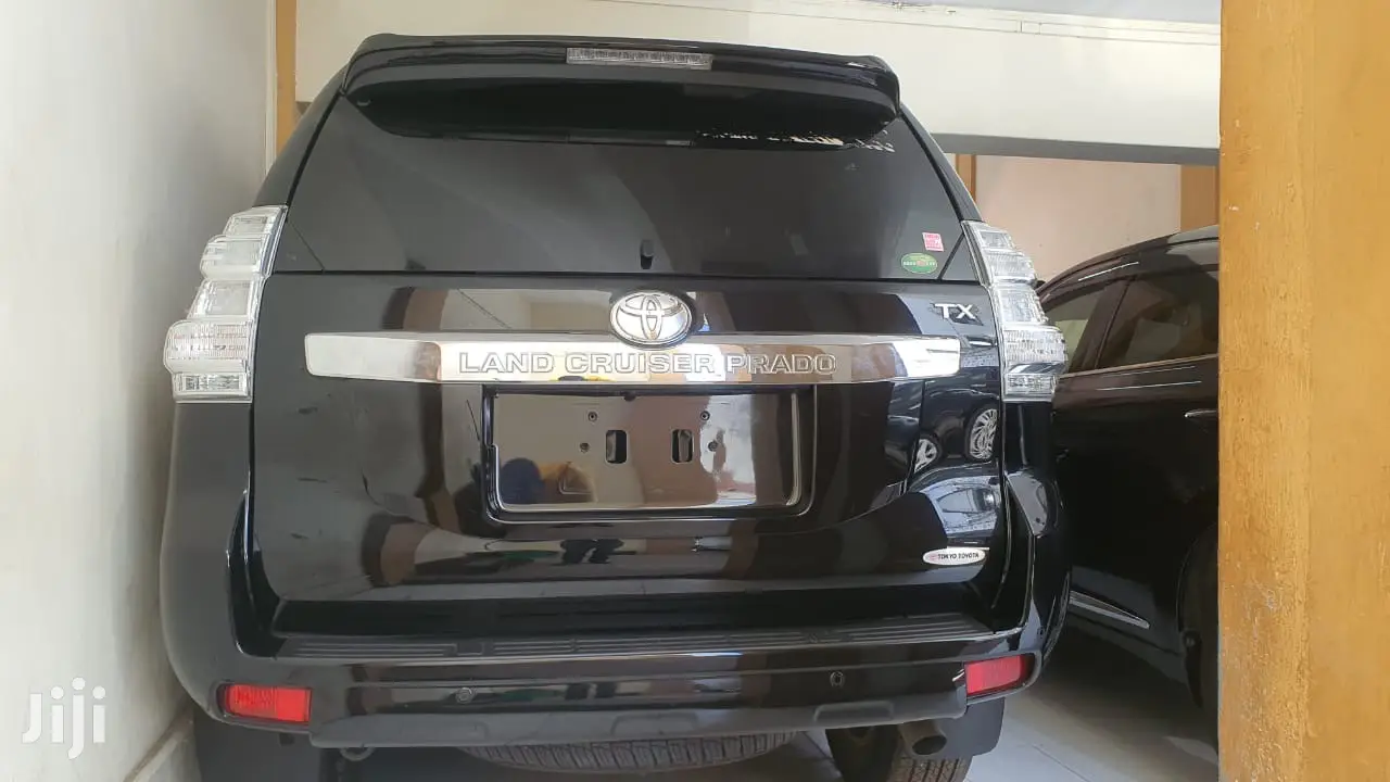 Toyota Land Cruiser Prado 2017 Black
