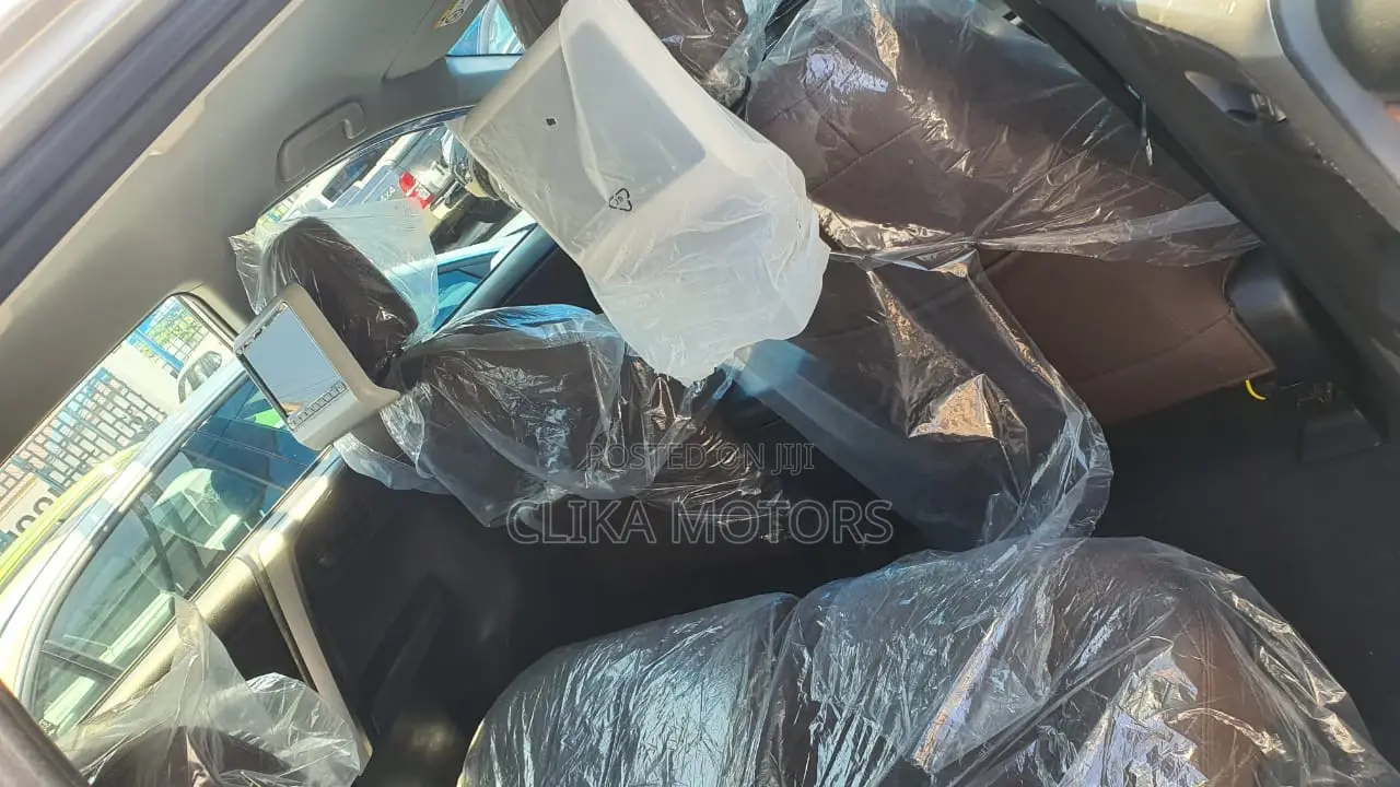Toyota RAV4 2019 Silver