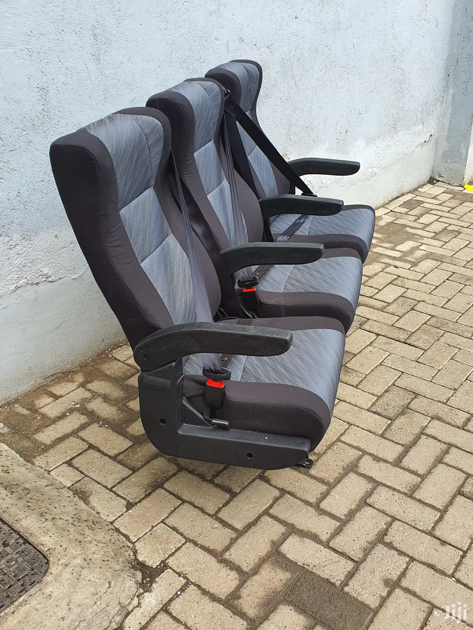 Executive Reclining and Non-Reclining Seats as Per NTSA Rule