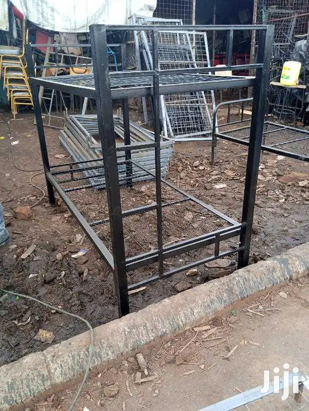 School Domitry Durable Metal Beds and Matatu Seats