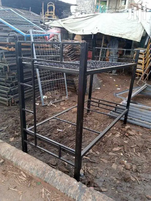 School Domitry Durable Metal Beds and Matatu Seats