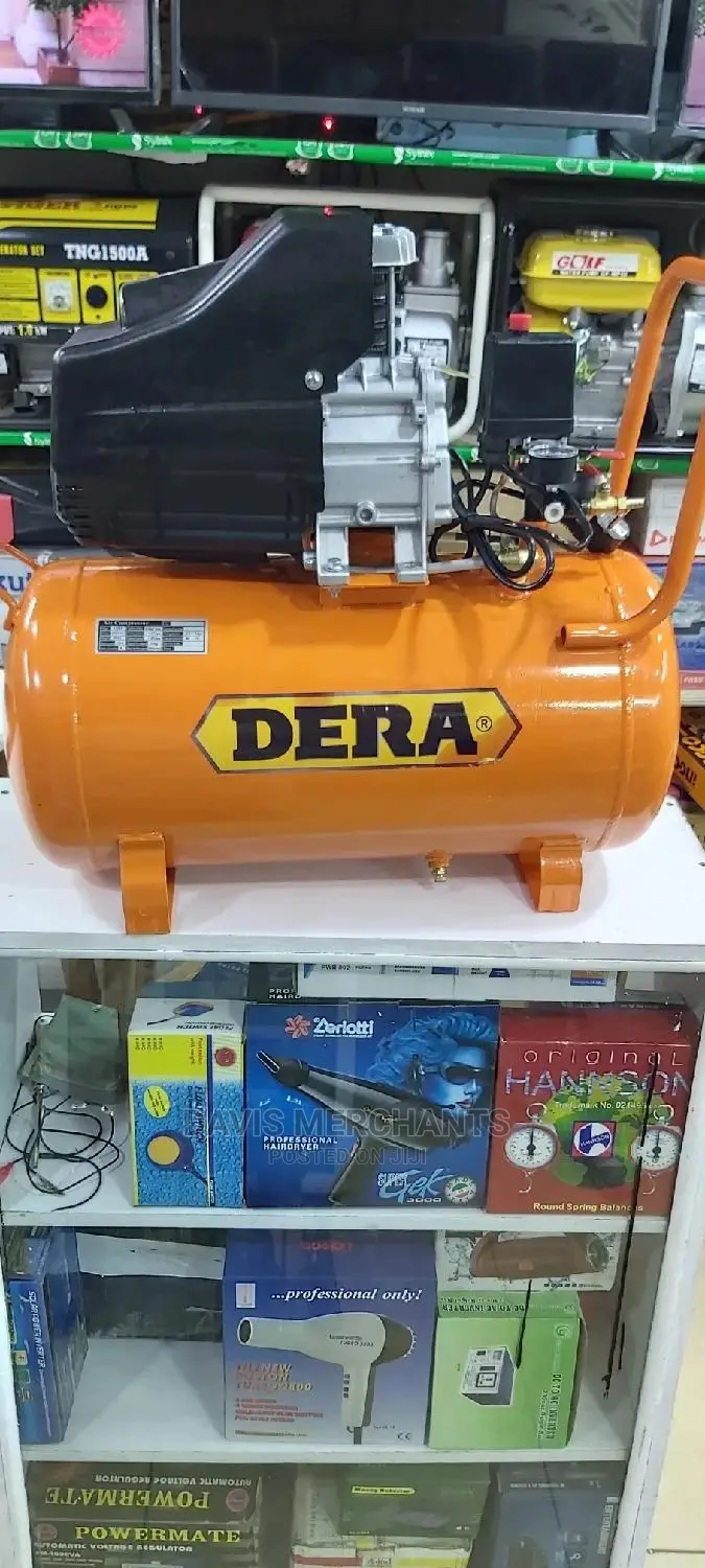 Dera 24 L Air Compressor Machine