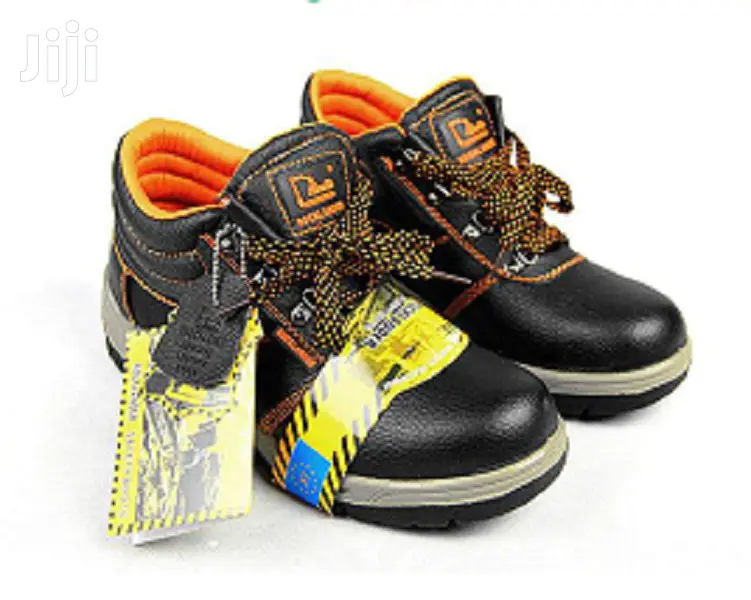 Stock Clearing Safety Boots- Available In All Sizes