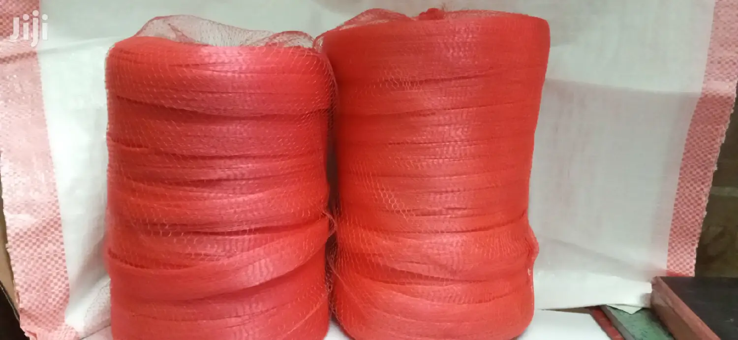 Stretchable Net Rolls