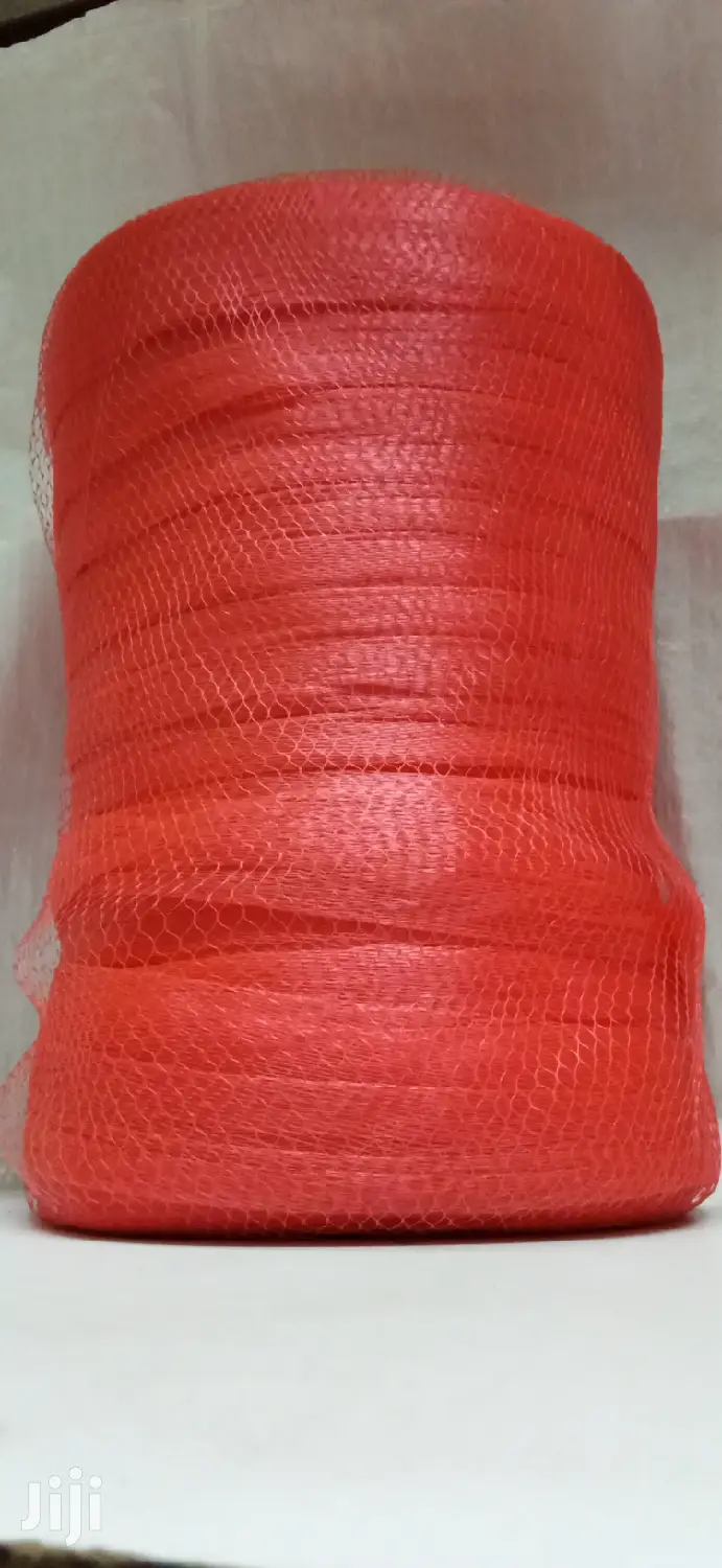 Stretchable Net Rolls