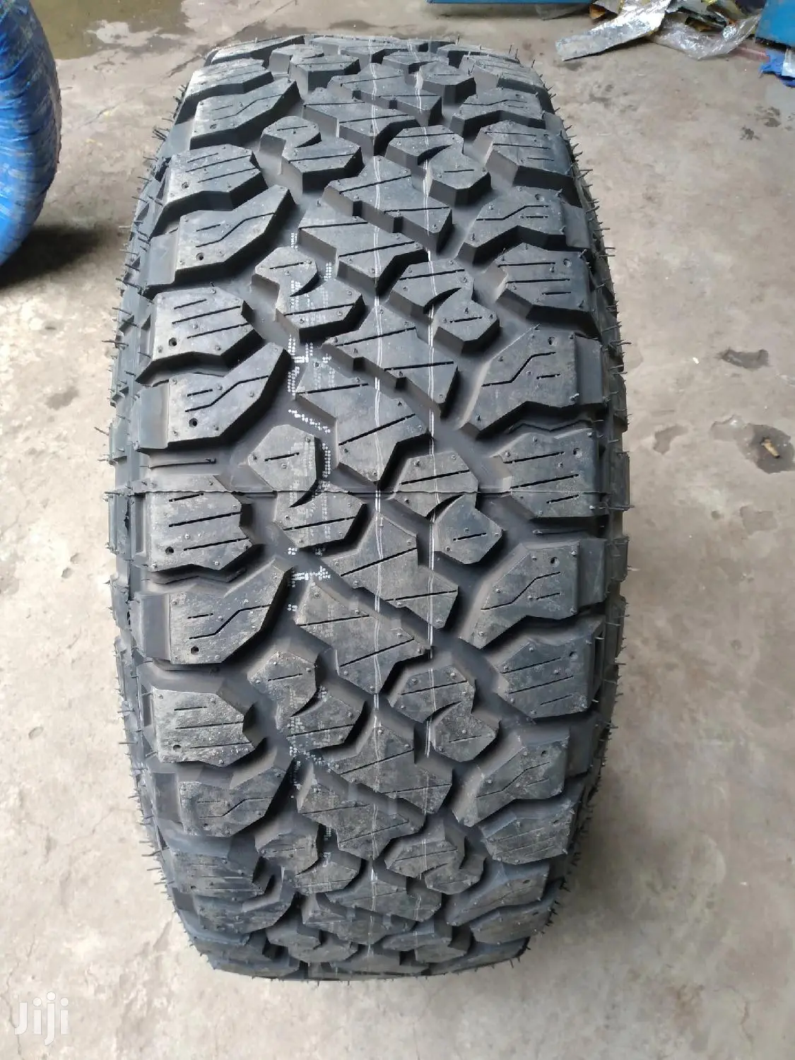 Kenda Tires Sizes 265/65r17 Radial Tubeless.