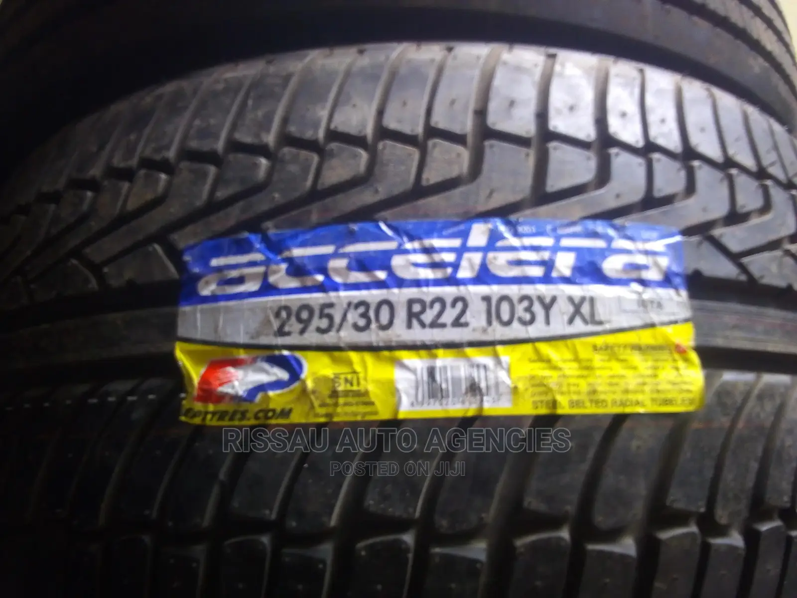 295/30 R 22 Rear Tyres Made in Indonesia Accelera