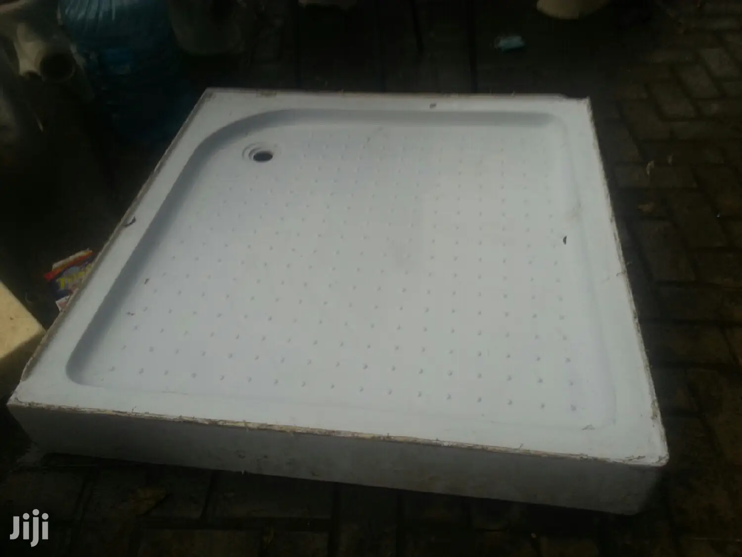 Shower Tray Fibre Materials