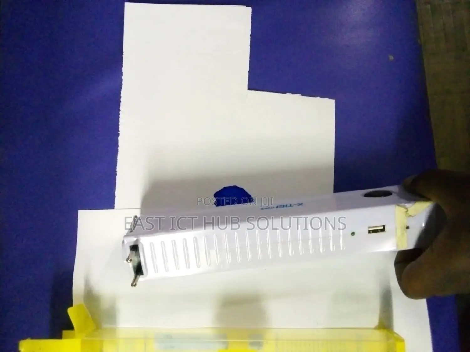 Premium Home Or Office Torch, Solar Charge/Battery Charge