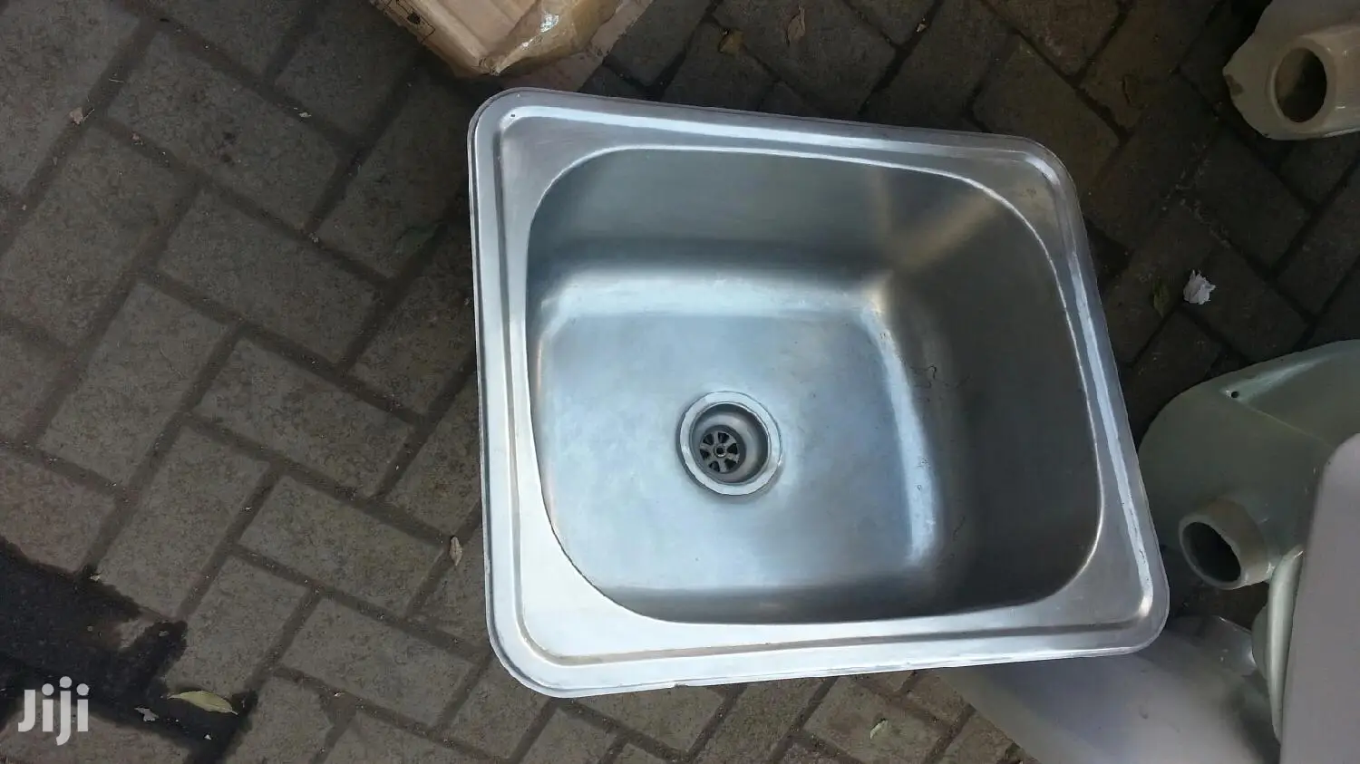 Single Bow Sinks