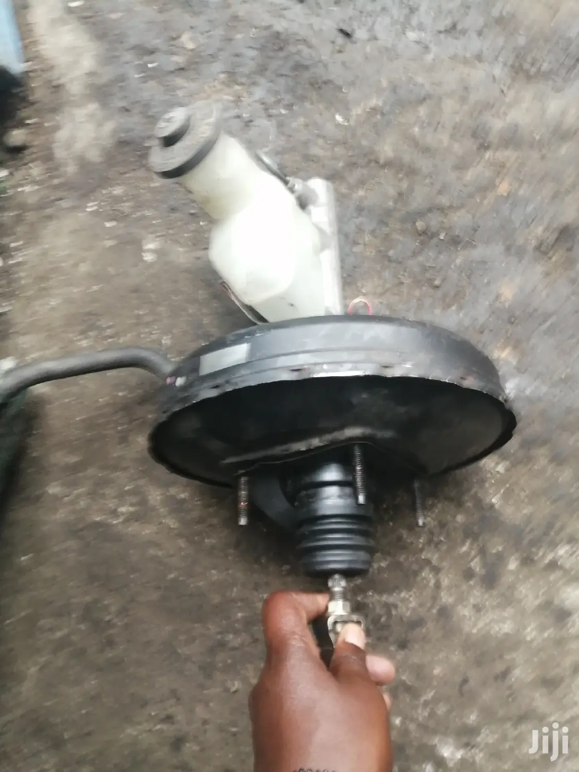 Toyota Premio/Old Model/Nyoka Brake Booster/Master Cylinder.