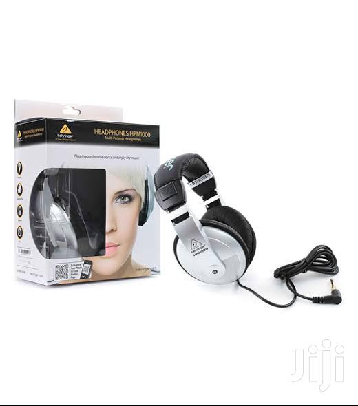 Behlinger Headphone