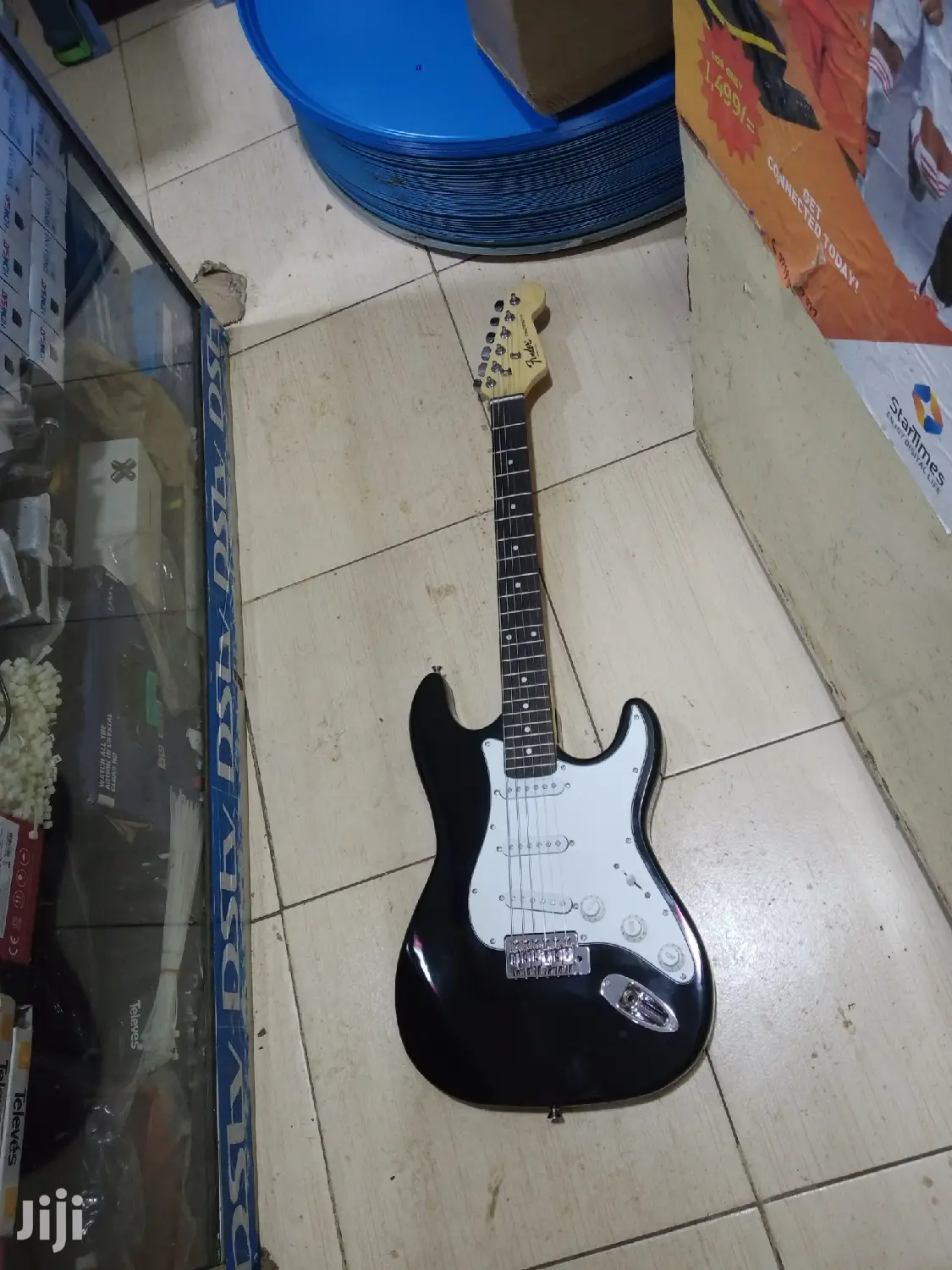 Fender Rythm Guitar