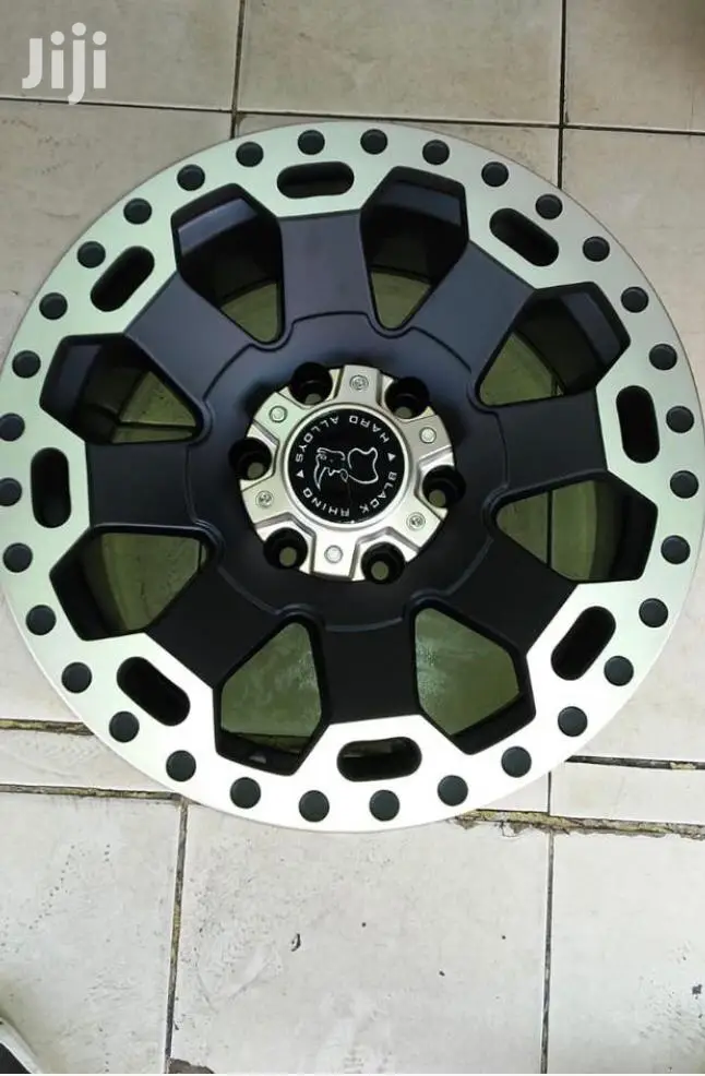 Black Rhino Rims Size 17 Inch 6holes Set.