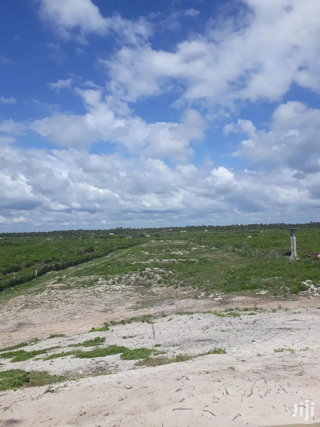 For Sale 4 and a Half Beach Land Malindi