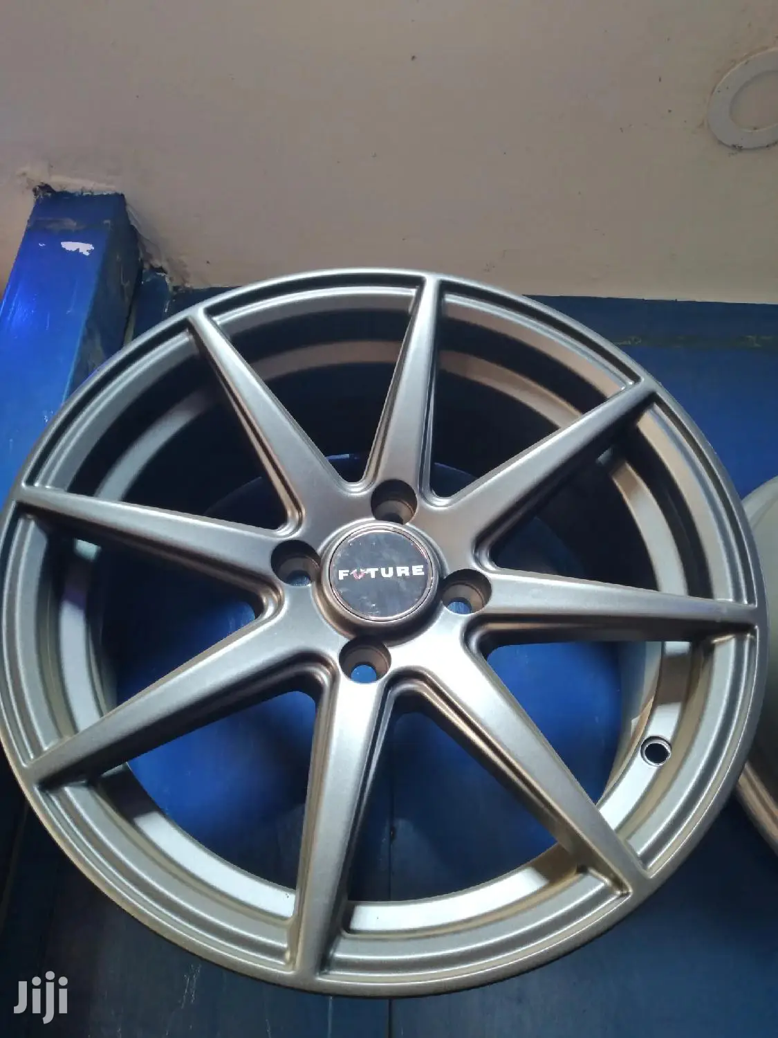 Full Set Alloy Rims Size 15 Inch Strong and Durable.