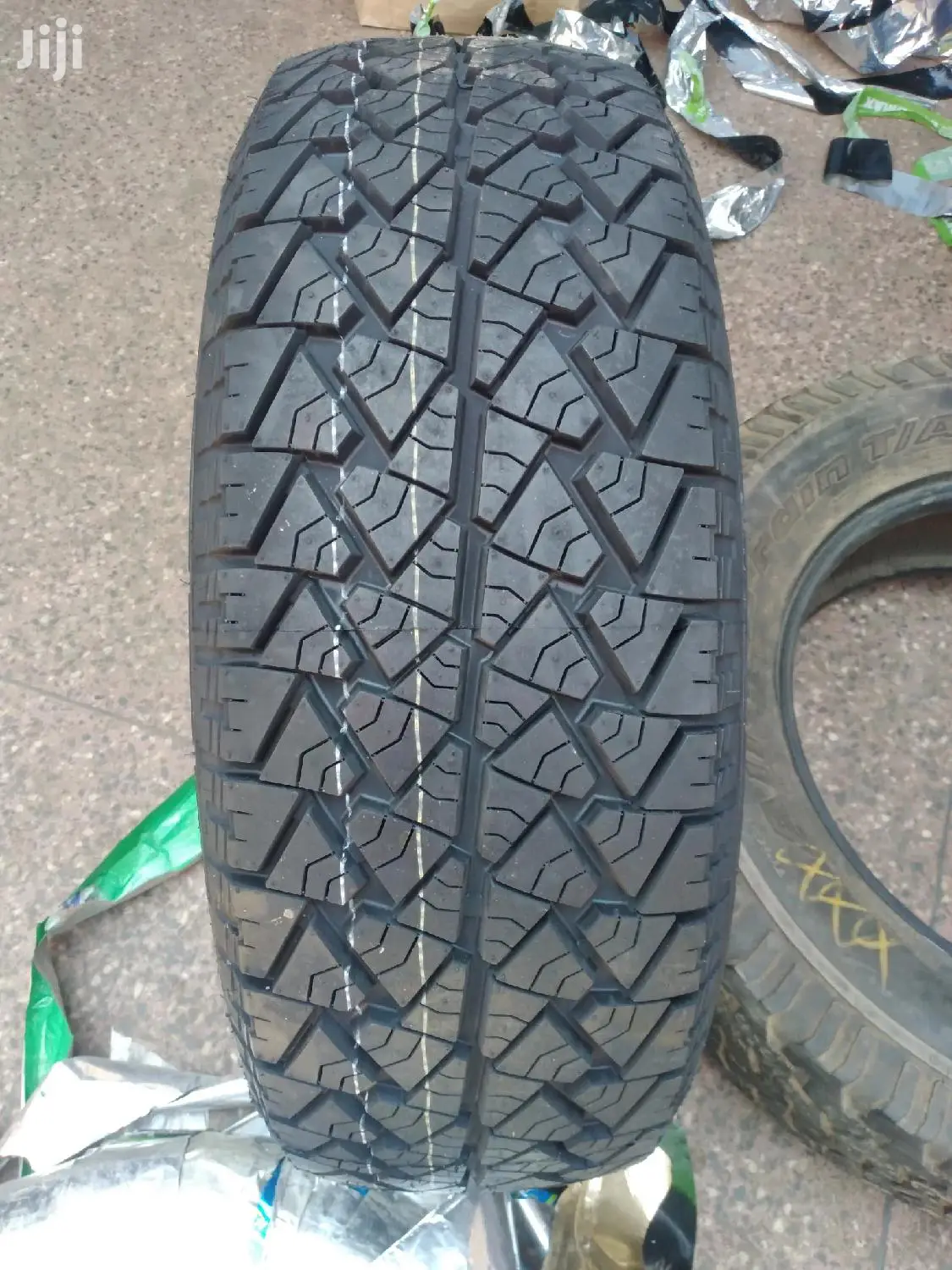 Petromax Tires Sizes 225/65r17.
