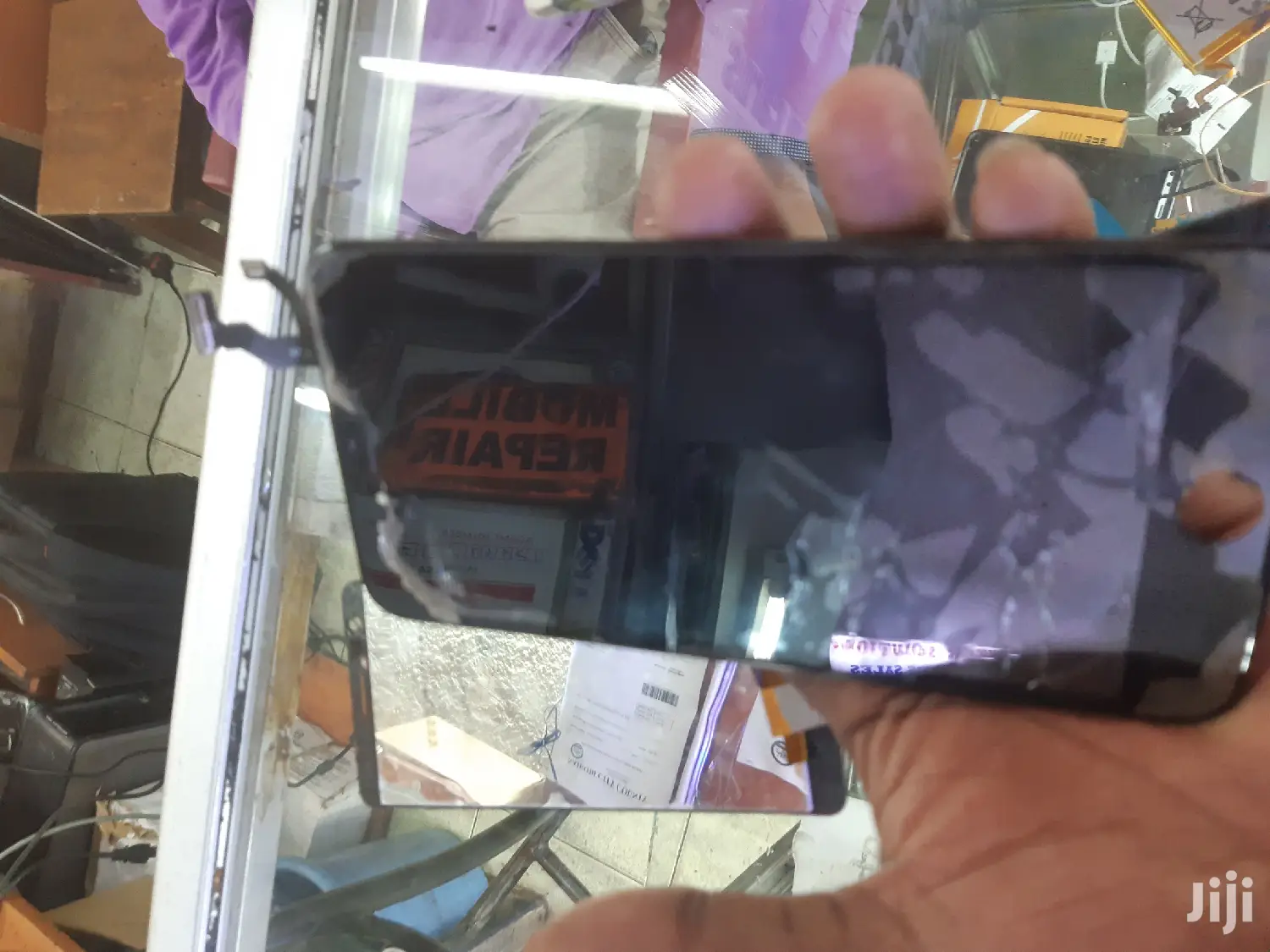 Smartphones Broken Screens Replacement Services Available