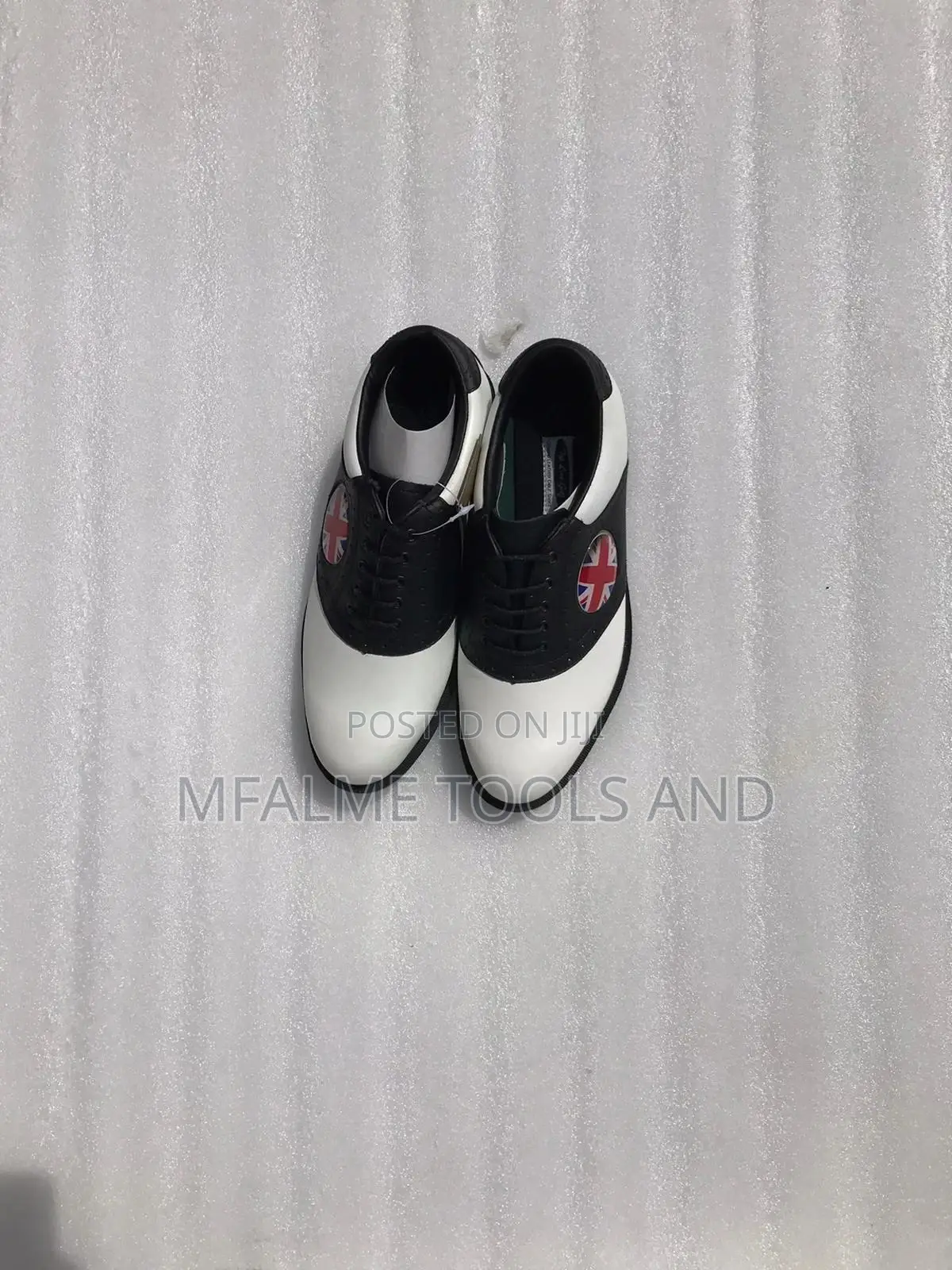 Sale! Clearance ! Genuine Leather Men Golf Shoes Plastic Spikes Ex-Uk
