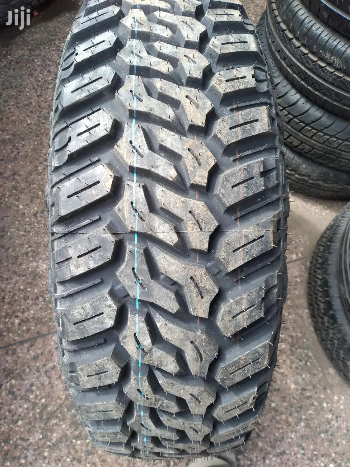 Mud Terrain Tires (M/T) Sizes 265/75 R16.