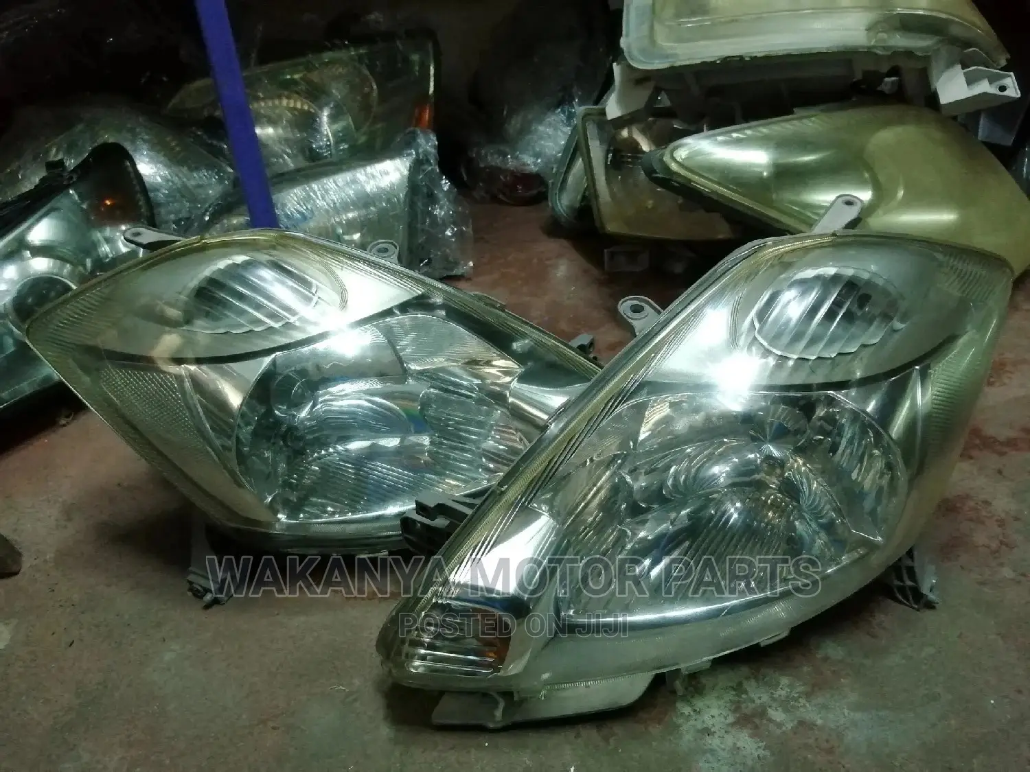 Toyota Passo 2005/2007 Xenon Headlights, Ex Japan Parts