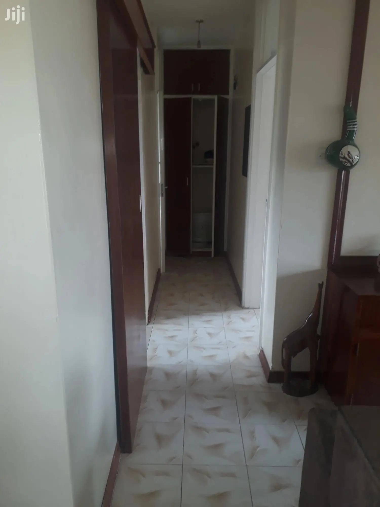 Westlands 1 Bedroom Near Sarit Centre