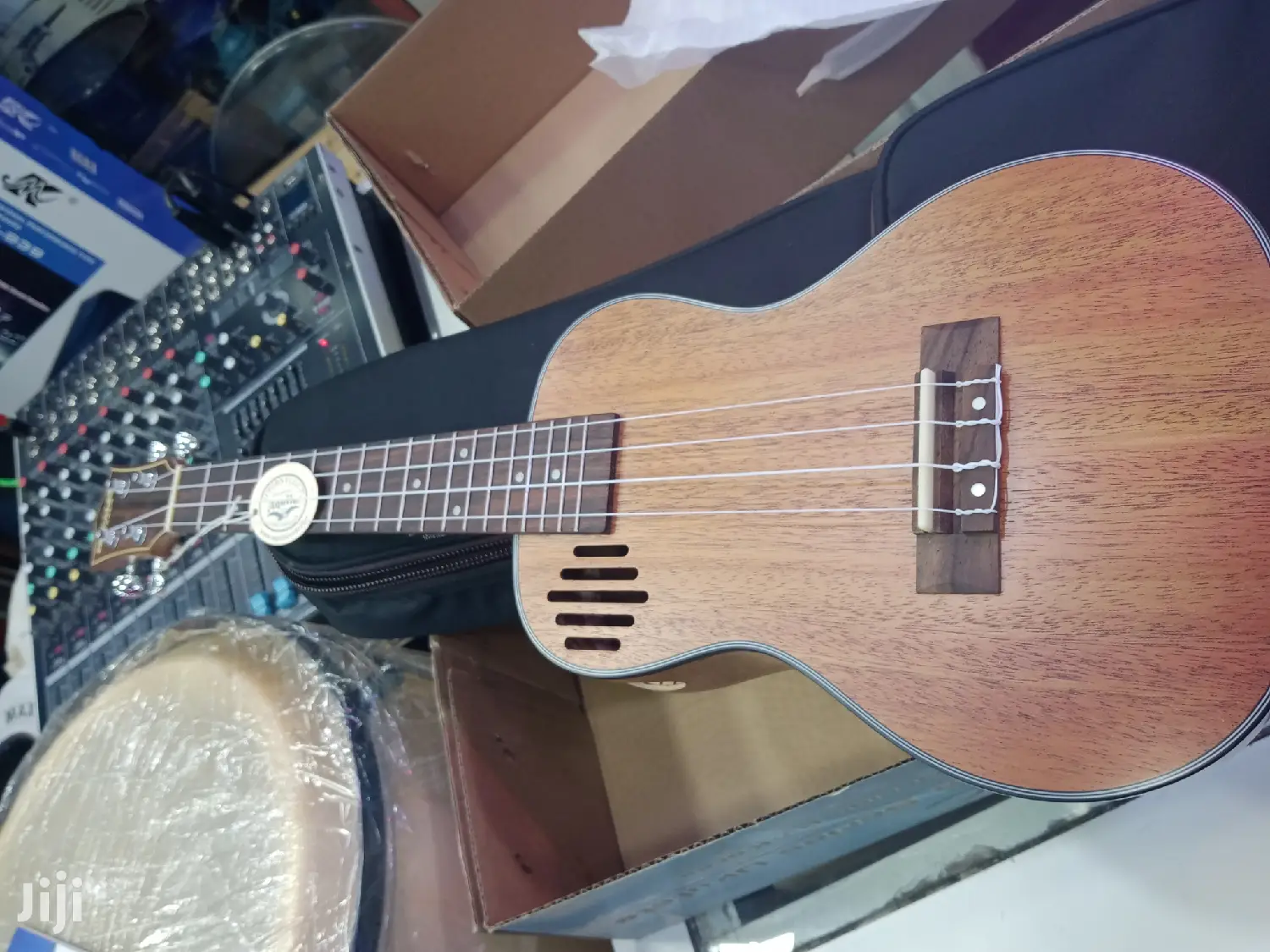 Ukulele Tenor Dream Maker