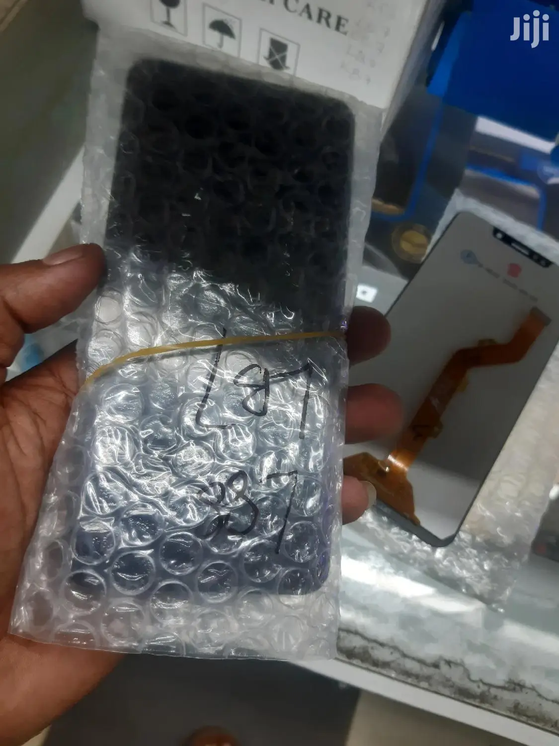 Samsung Screens Repair Available